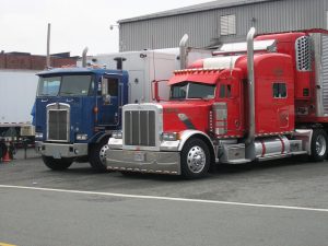 5 Necessities For Full-Time Truck Drivers